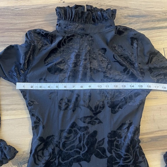 Vintage Black Burnout Velvet High-Neck Ruffle Top Long Sleeve Floral Blouse Sz S - Picture 7 of 11
